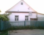 Продам дом, газовое отопление, гараж, телефон, хозпостройки, баня, огород, то